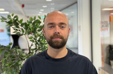 Chris, Marketing